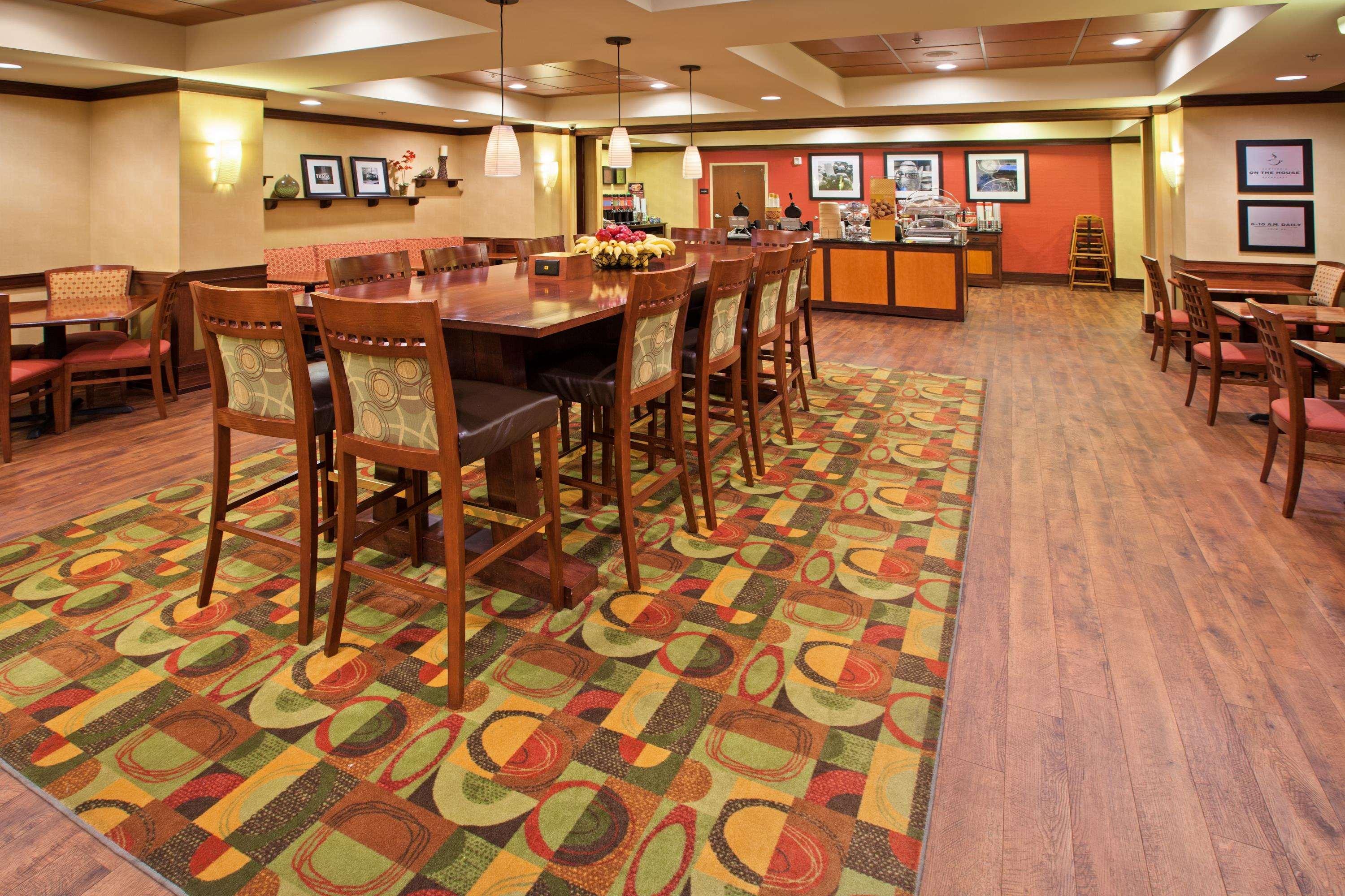 Hampton Inn Chattanooga-North Restoran gambar